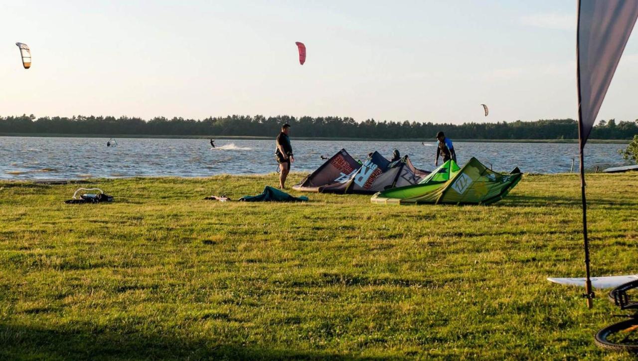 Apartament Pod Papugami W Porto Łeba Exteriör bild